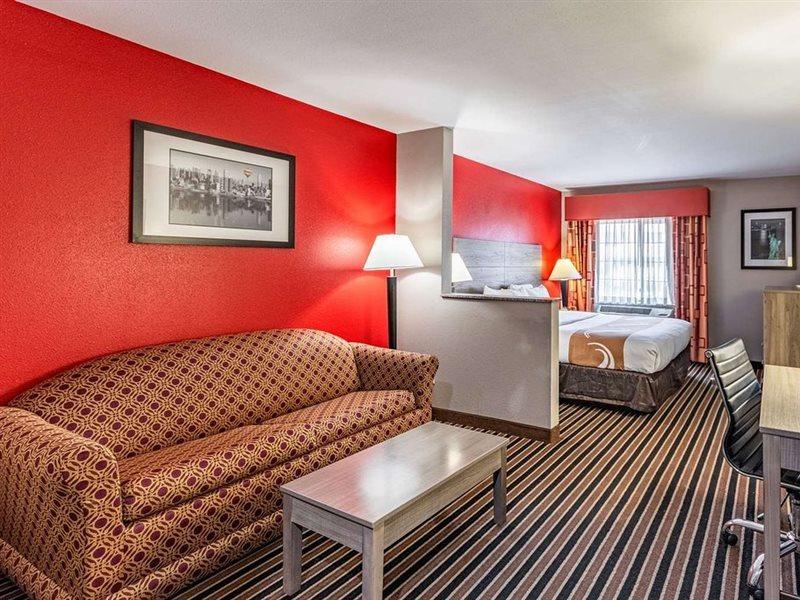 Quality Suites I-44 Tulsa Exteriér fotografie