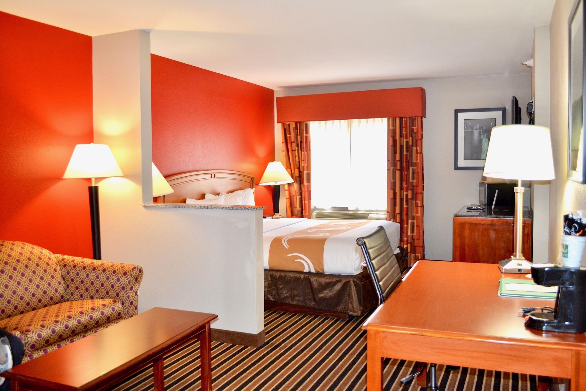 Quality Suites I-44 Tulsa Exteriér fotografie