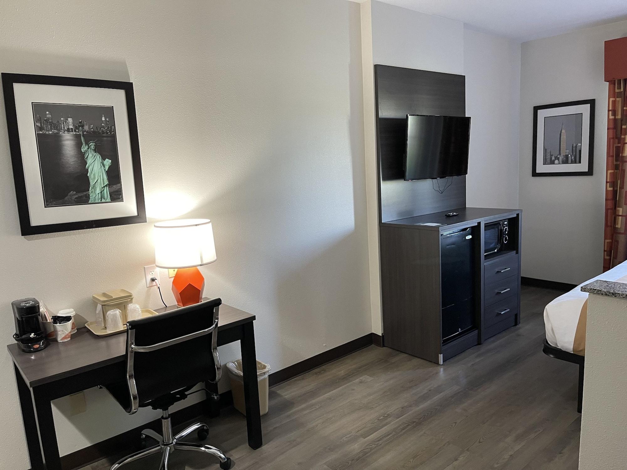 Quality Suites I-44 Tulsa Exteriér fotografie