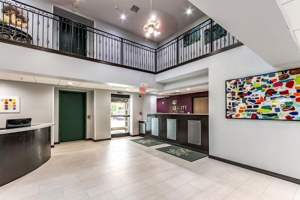 Quality Suites I-44 Tulsa Exteriér fotografie