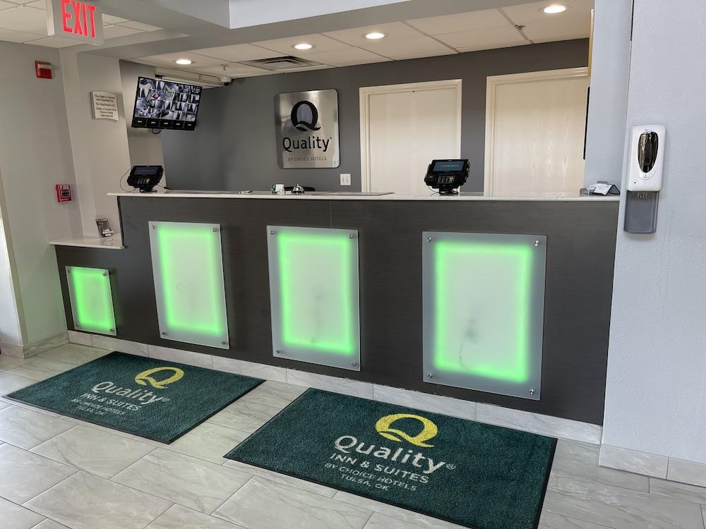 Quality Suites I-44 Tulsa Exteriér fotografie